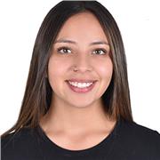 Ofrezco clases adaptadas a las necesidades, como español, biología, comunicación humana y demás