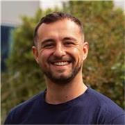 Prof dynamique et passionné pour cours personnalisés adaptés à tous