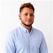 Profesional con amplia experiencia como monitor de ocio y tiempo libre infantil y juvenil y formación en Educación Social ofrece a