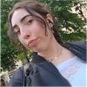 Estudiante de educación primaria y profesora particular para extranjeros