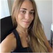 Mi concentro molto sulle esigenze dello studente, non ho un metodo unico ma è diverso per ogni tipo di ragazzo e ragazza.