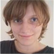 Profesora de inglés con nivel C1, ofrece clases particulares presenciales y online en Sevilla.