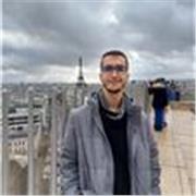 Diplômé ingénieur et passionné par l’enseignement, je propose des cours particuliers de mathématiques et de physique pour élèves d