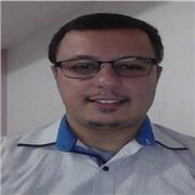 Aulas de História, Geografia, Filosofia, Sociologia, Língua portuguesa (com ênfase em redação e Matemática básica