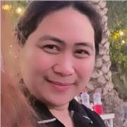 English tutor who teaches children ages 2 - 9 years of age