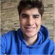 Salve , sono Arzilli Gabriele, ragazzo di 21 anni laureando in Scienze Motorie , con varie esperienze nello sport e nel fitness