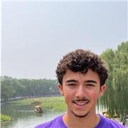 étudiant en école d'ingénieur ESILV à Paris la défense