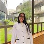 Profesora de inglés con experiencia en enseñanza del idioma como lengua extranjera