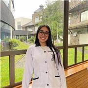 Profesora de inglés con experiencia en enseñanza del idioma como lengua extranjera