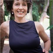 Professeur de yoga depuis quinze ans, je m’adapte à vos besoins, votre vie change vers le bien-être