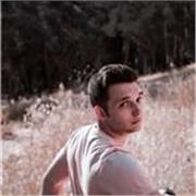 Profesor de Futbol apto para niños y adolescentes. 