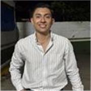 Docente de Derecho con experiencia en adaptar los conceptos jurídicos fundamentales a situaciones cotidianas