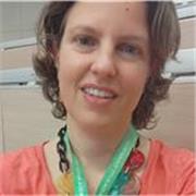 Sono disponibile per lezioni di inglese, italiano e portoghese. Ripetizioni anche di pedagogia e psicologia