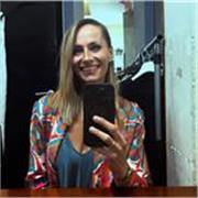 Insegnante madrelingua italiana propone, ad adulti curiosi e motivati, lezioni di italiano per un rapido e pratico apprendimento.