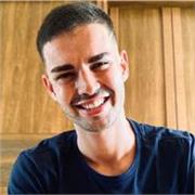 Apaixonado pela Ciência , sou bacharel em Ciências Biológicas pela PUC Minas e atualmente aluno de mestrado da instituição