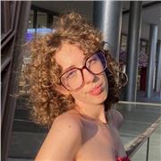 Estoy en 2º de bachillerato y tengo la capacidad de impartir clases, además me encantan los niños