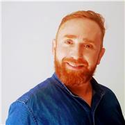 Maestro en Artes Escénicas. Ofrezco clases Historia del las Artes escénicas o de las artes, comunicación oral y expresiva para adultos desde la actuación, desarrollo cognitivo y motriz a través de experiencias artísticas para la primera infancia