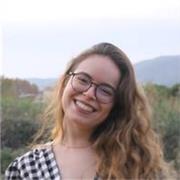 Ingeniera y profesora de apoyo escolar da clases de todas las asignaturas para niños/as de infantil, primária y ESO