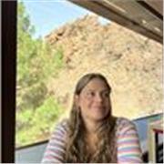 Profesora de inglés particulares con titulación de C1 para niños de 5-15 años. Soy estudiante de 4 de carrera