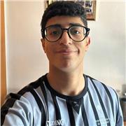 Soy una persona que le gusta enseñar, estoy cursando tercero en ingeniería mecánica en la UDG