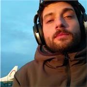 Se hai bisogno di aiuto per i tuoi compiti o hai voglia di migliorare scritta o parlata di una lingua, you are welcome!