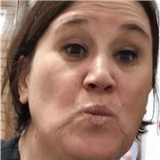 I compiti insieme sempre con sorriso e impegno