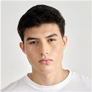 Profesor de inglés nativo apto para todas las edades y niveles.