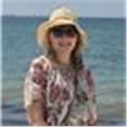 English-native tutor providing lessons on Spanish or Italian