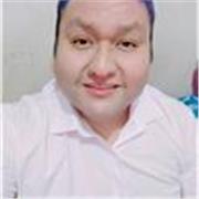 Profesor particular brinda clases a niños y adolescentes en todos los niveles