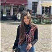 Soy profesora de bachillerato desde hace tres años. Puedo impartir todas las materias que sean necesarias