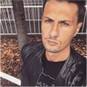 Giovane laureato in Giurisprudenza disponibile per lezioni di ripasso per tutte le materie di diritto, ma anche italiano e Letteratura