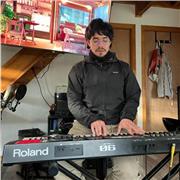 Clases online de guitarra, teclado, canto o teoría musical. Nivel principiante o intermedio