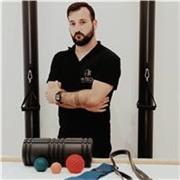 Insegnante di educazione fisica, personal trainer e istruttore fitness