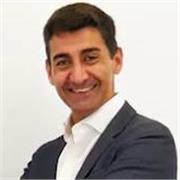 Profesor en habilidades directiva y de comunicación para mandos intermedios, directivos y gerentes de empresas.