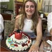 Laureata magistrale in Medical Biotechnologies impartisce lezioni in materie scientifiche