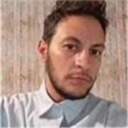 Psicólogo especializado en apoyo y refuerzo a niños con TEA y problemas de aprendizaje.