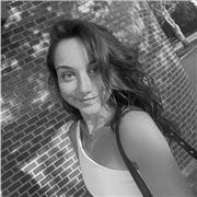 Profesora de Comunicación y Periodismo licenciada y con postgrado