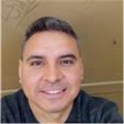 Profesor en Psicología imparte clases particulares a alumnos de escuelas de nivel secundario
