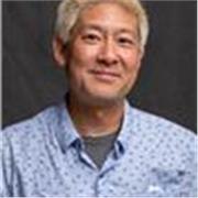 Professeur d’anglais expérimenté niveau natif propose cours en ligne depuis Paris pour étudiants créatifs internationaux souhaitan