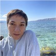 My lessons are aimed for anyone who wants to start speaking Spanish or want to speak more fluently. I'm fun to talk with!