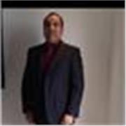 Profesor de español imparte clases a todas la edades