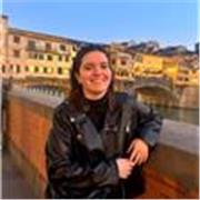 Estudiante ofrece clases de repaso general para primaria