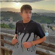 Ragazzo universitario di Milano, offro ripetizioni per ragazzi di medie e primi anni delle superiori. (Se occorre anche elementari)