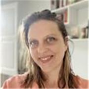 Profesora nativa de francés con 10 años de experiencia