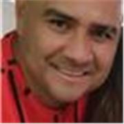 Entrenador de tenis de campo