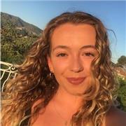 I’m a native English speaker with previous experience in teaching English as a foreign language. Enthusiastic and outgoing!