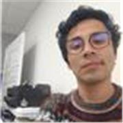 Graduado de Ingeniería de la UNT experimentado en la enseñanza de matemáticas, física y cursos relacionados a la ingeniería