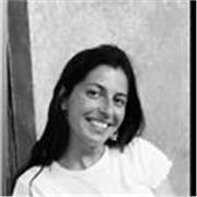 Profesora de Lengua y Literatura, Filosofía, Historia e Historia del Arte especialmente en grupos de la ESO y primaria. 