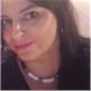 Con experiencia y formación. 
Clases a adultos, niños, adolescentes,... 