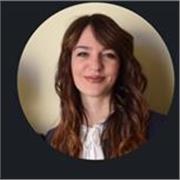 Laureata in lingue con master di specializzazione, offro lezioni di italiano per stranieri di tutte le età e livelli, ripetizioni di inglese e spagnolo per bambini e ragazzi e aiuto compiti.